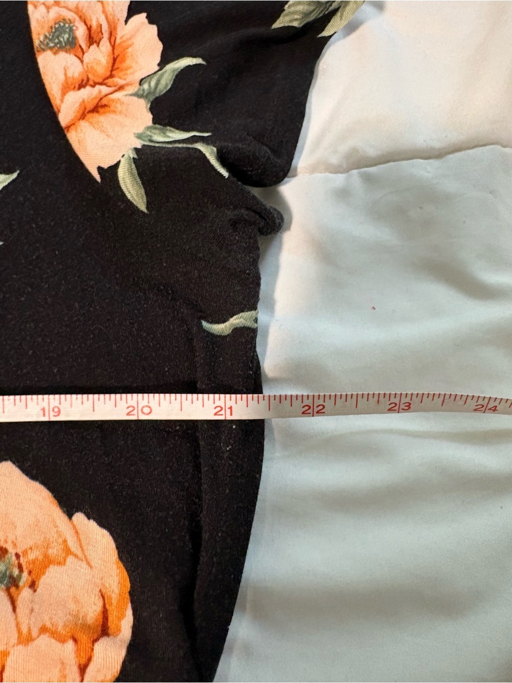 Torrid Floral V-Neck Mini Dress in Black with Peach Roses Size 3x - Picture 7 of 8